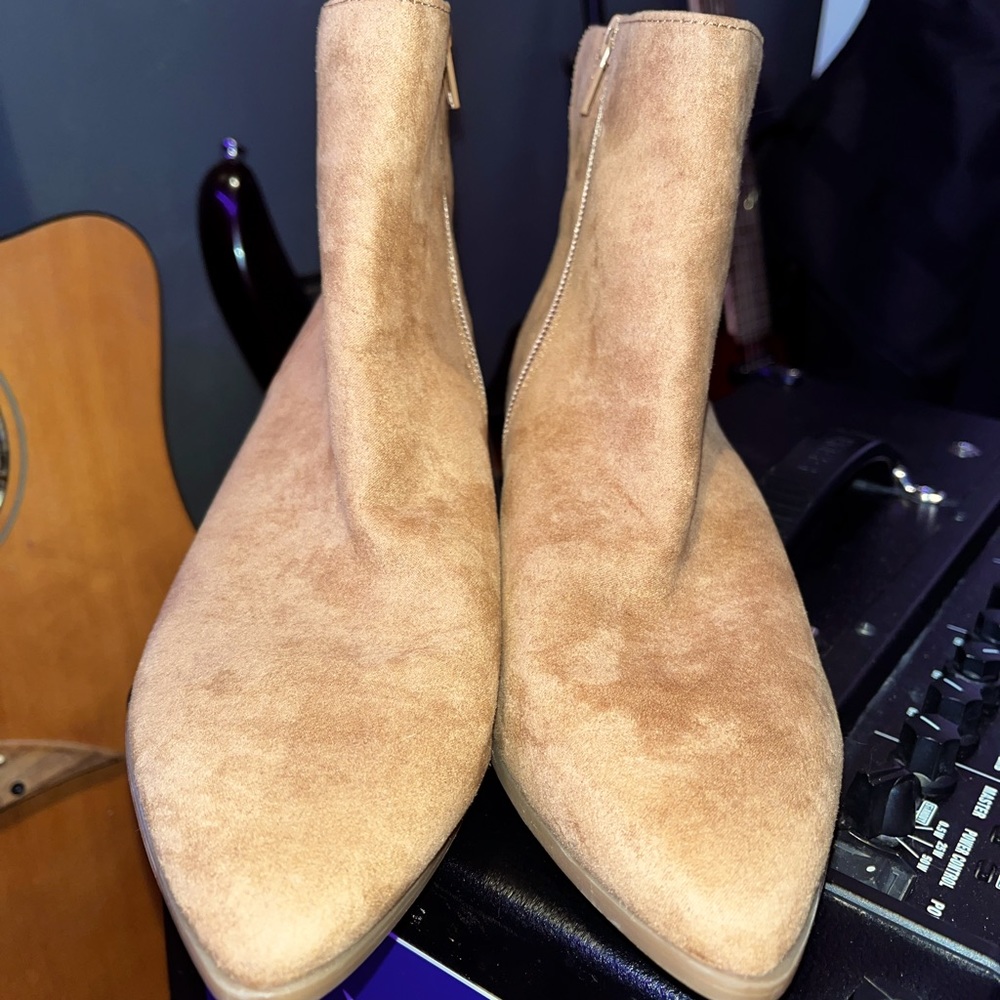 Size 8 Heeled Booties